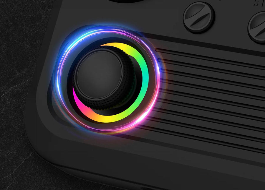 RGB-джойстик чёрной R36T Wi‑Fi крупным планом, подчёркивающий цветную подсветку элемента управления.